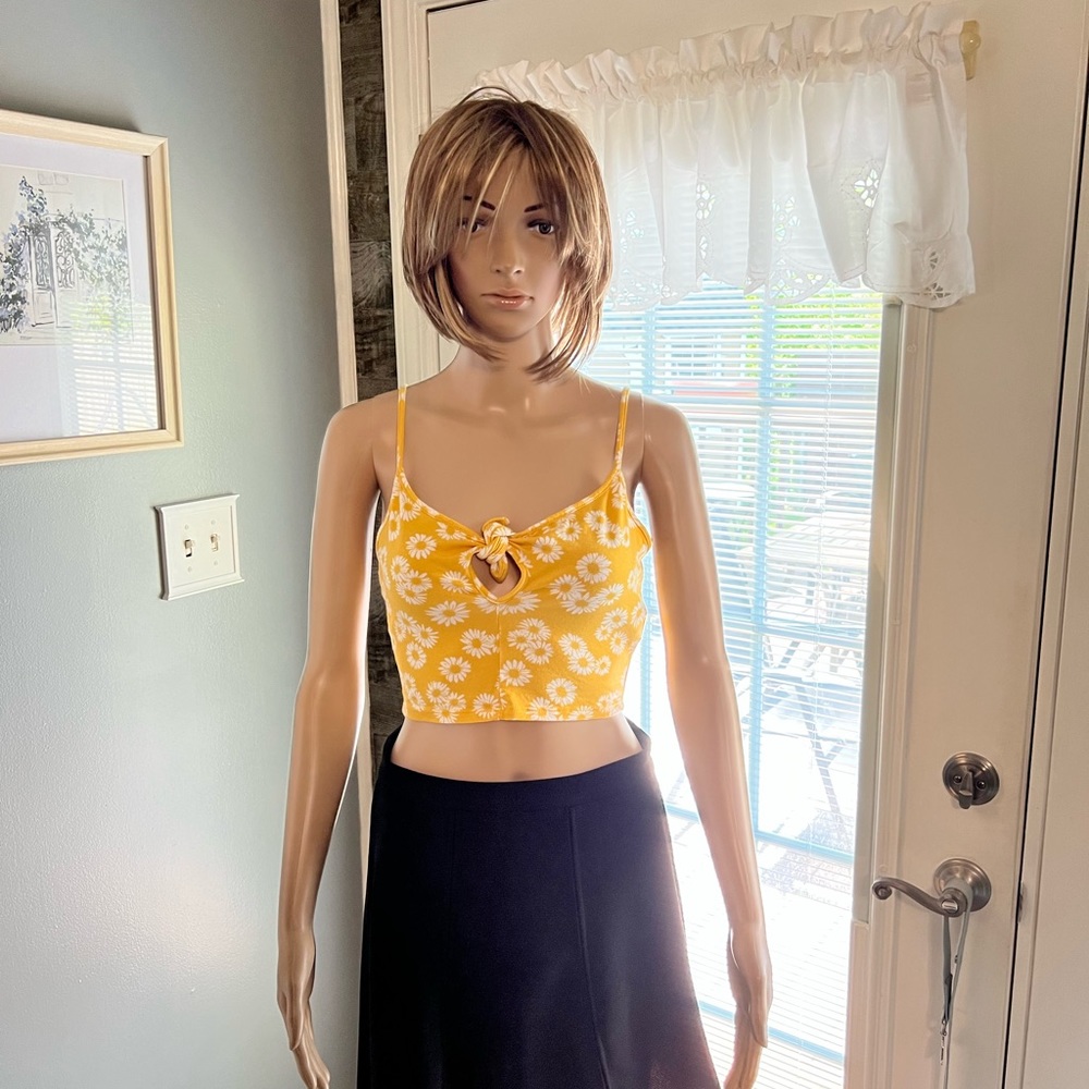 Forever 21 Cropped Top SZ‎ SM